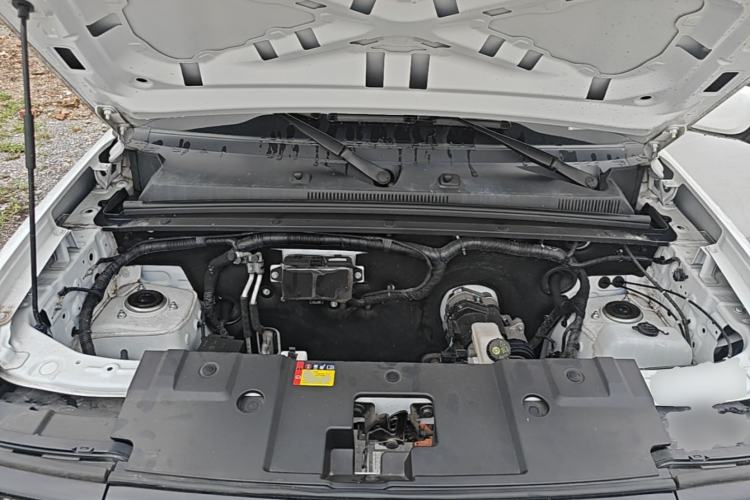 Used Baojun Spark 2023 Intelligent Premium Edition Engine Bay