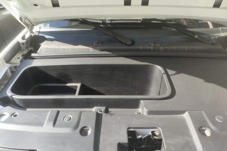 Used Baojun Spark 2023 Intelligent Premium Edition Engine Bay
