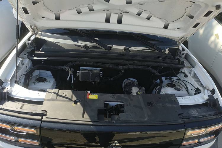 Used Baojun Spark 2023 Intelligent Premium Edition Engine Bay
