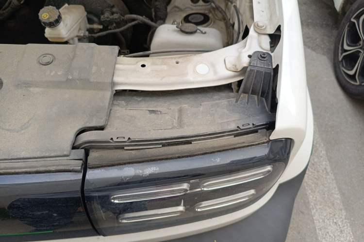 Used Baojun Spark 2023 Flagship Edition Engine Bay Left