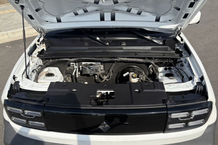 Used Baojun Spark 2023 Flagship Edition Engine Bay