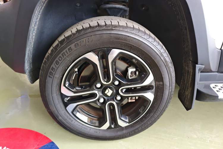Used Baojun Spark 2023 Flagship Edition Exterior 4