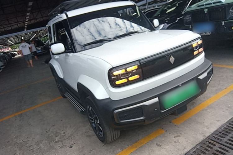 Used Baojun Spark 2023 Intelligent Premium Edition Front Right 45 Deg