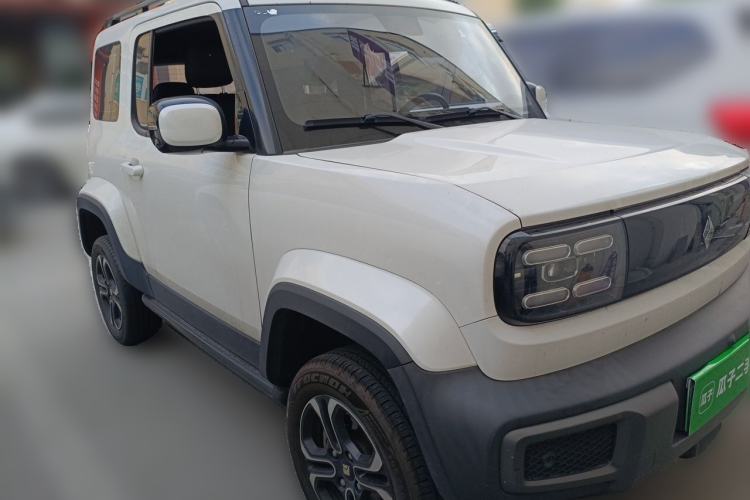 Used Baojun Spark 2023 Flagship Edition Front Right 45 Deg
