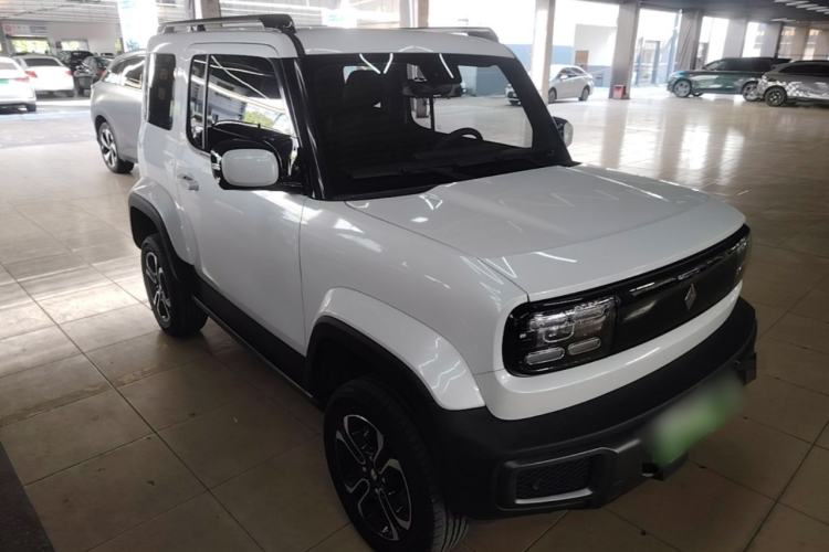 Used Baojun Spark 2023 Flagship Edition Front Right 45 Deg