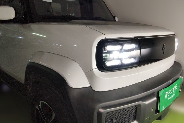 Used Baojun Spark 2023 Intelligent Premium Edition Front Right 45 Deg
