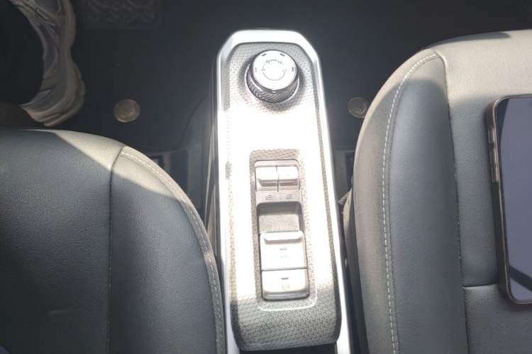 Used Baojun Spark 2023 Flagship Edition Gear Lever