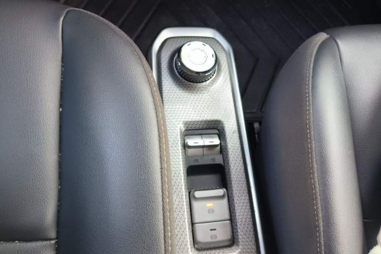 Used Baojun Spark 2023 Flagship Edition Gear Lever