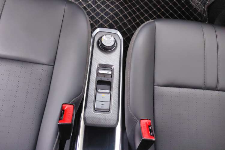 Used Baojun Spark 2023 Intelligent Premium Edition Gear Lever