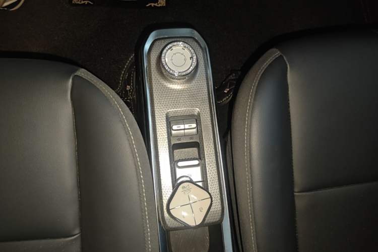 Used Baojun Spark 2023 Flagship Edition Gear Lever