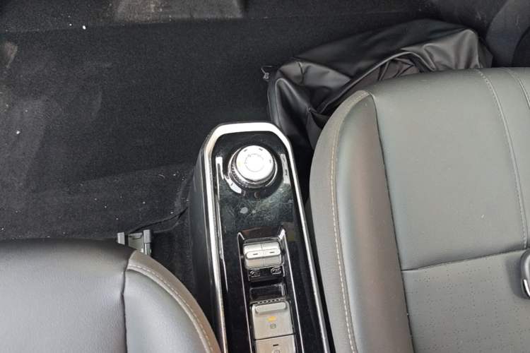 Used Baojun Spark 2023 Flagship Edition Gear Lever