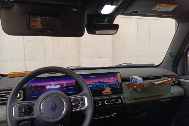 Used Baojun Spark 2023 Flagship Edition Headliner