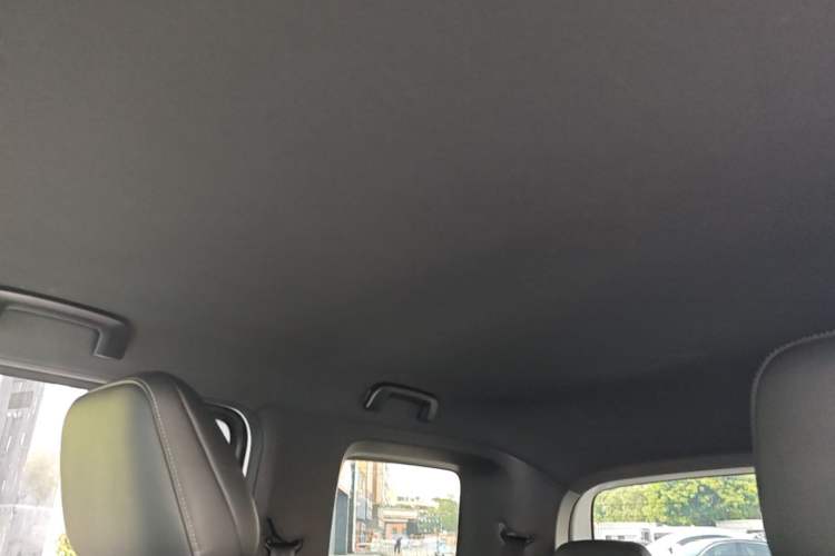 Used Baojun Spark 2023 Flagship Edition Headliner