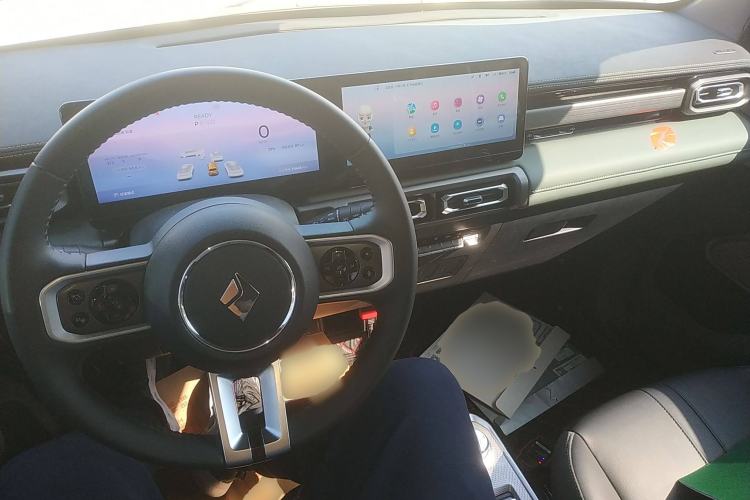 Used Baojun Spark 2023 Intelligent Premium Edition Interior 2