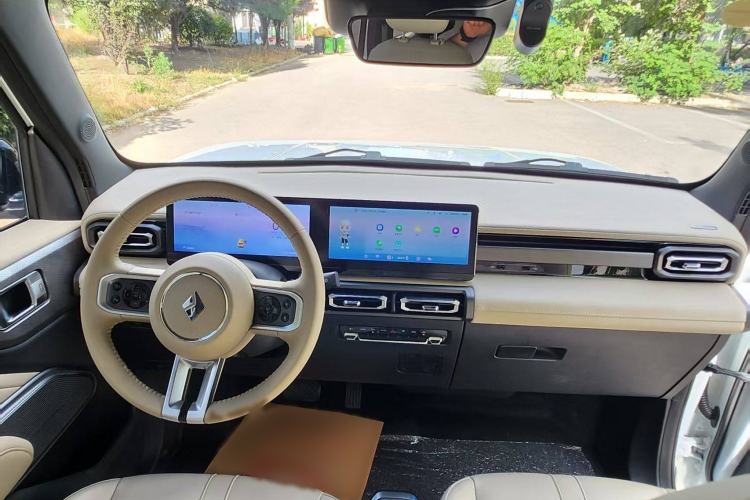 Used Baojun Spark 2023 Intelligent Premium Edition Interior 2