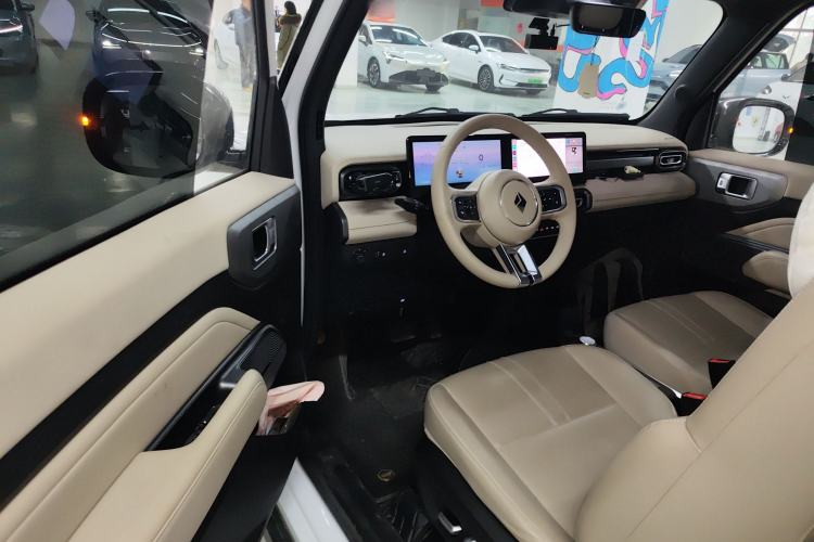 Used Baojun Spark 2023 Intelligent Premium Edition Interior 3