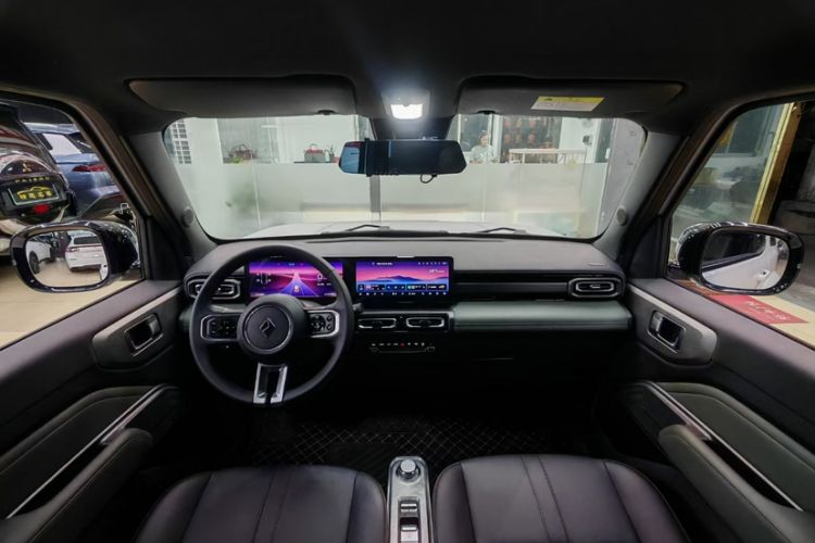 Used Baojun Spark 2023 Flagship Edition Interior 3