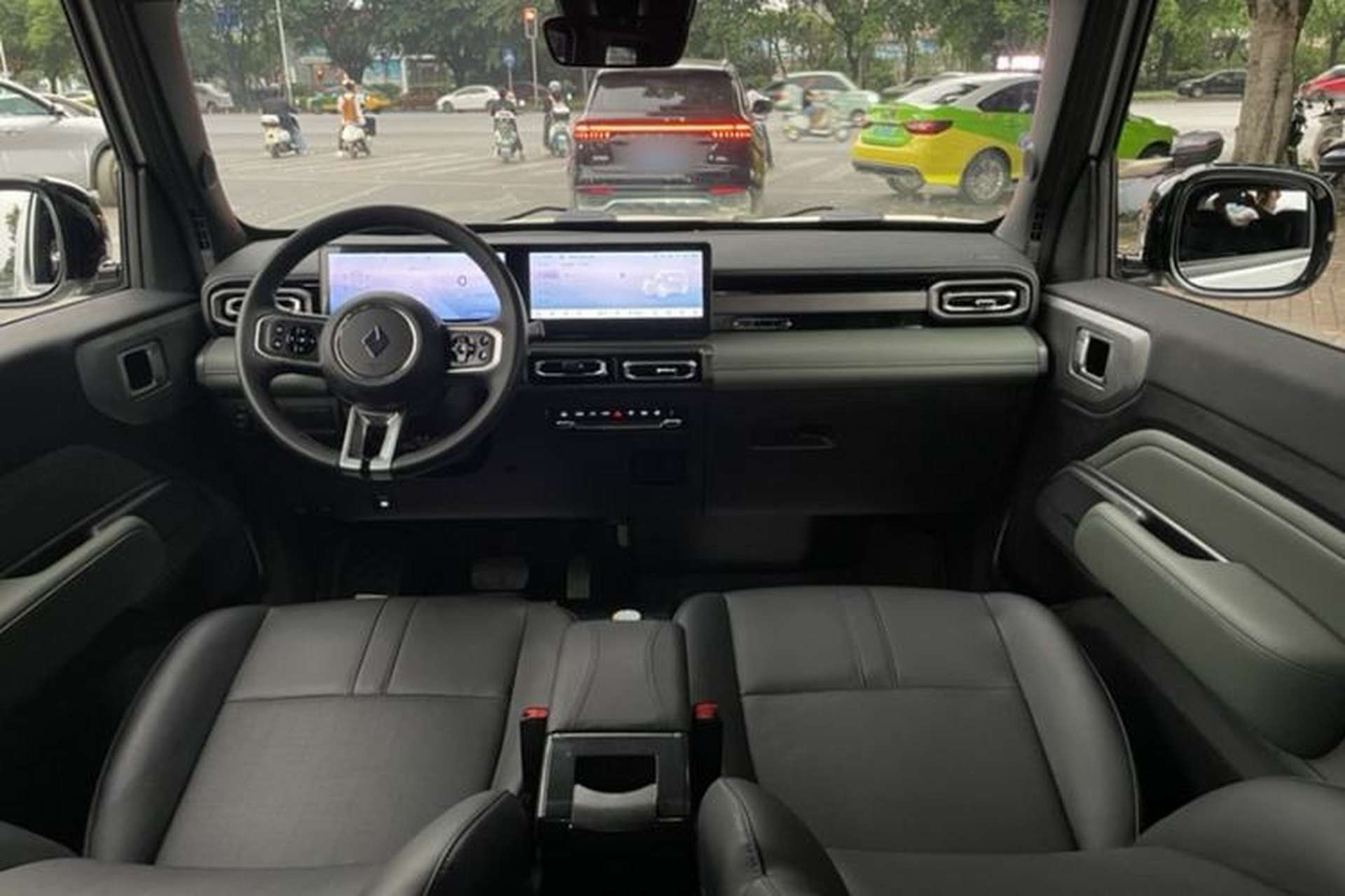 Used Baojun Spark 2023 Flagship Edition Interior 4