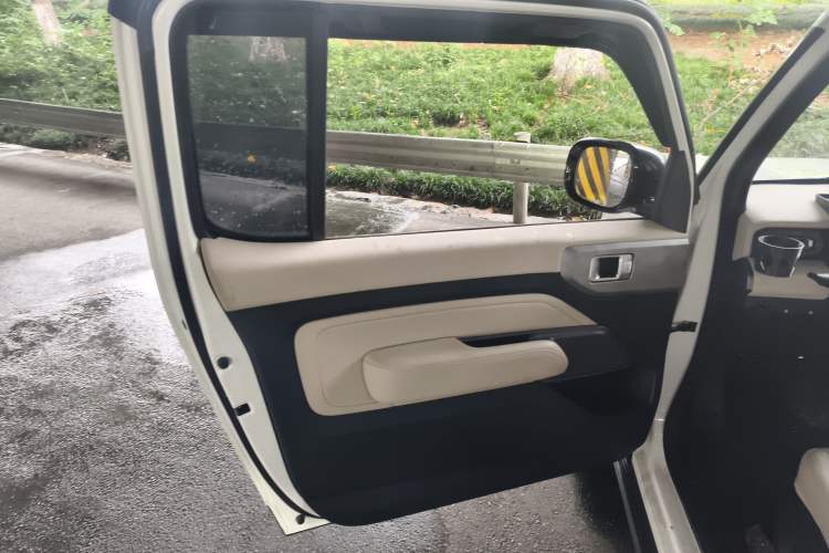 Used Baojun Spark 2023 Intelligent Premium Edition Interior 7