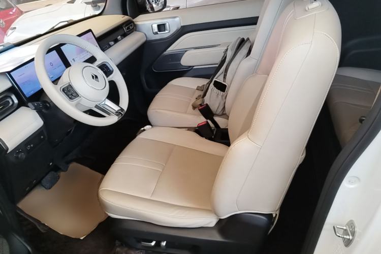 Used Baojun Spark 2023 Intelligent Premium Edition Left Front Seat
