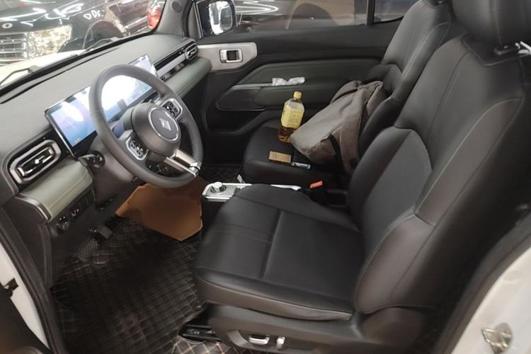 Used Baojun Spark 2023 Flagship Edition Left Front Seat
