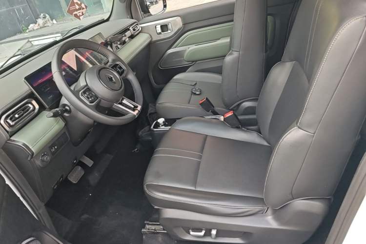 Used Baojun Spark 2023 Flagship Edition Left Front Seat