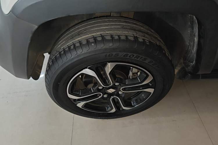 Used Baojun Spark 2023 Flagship Edition Left Front Wheel Hub
