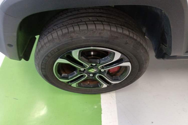 Used Baojun Spark 2023 Intelligent Premium Edition Left Front Wheel Hub
