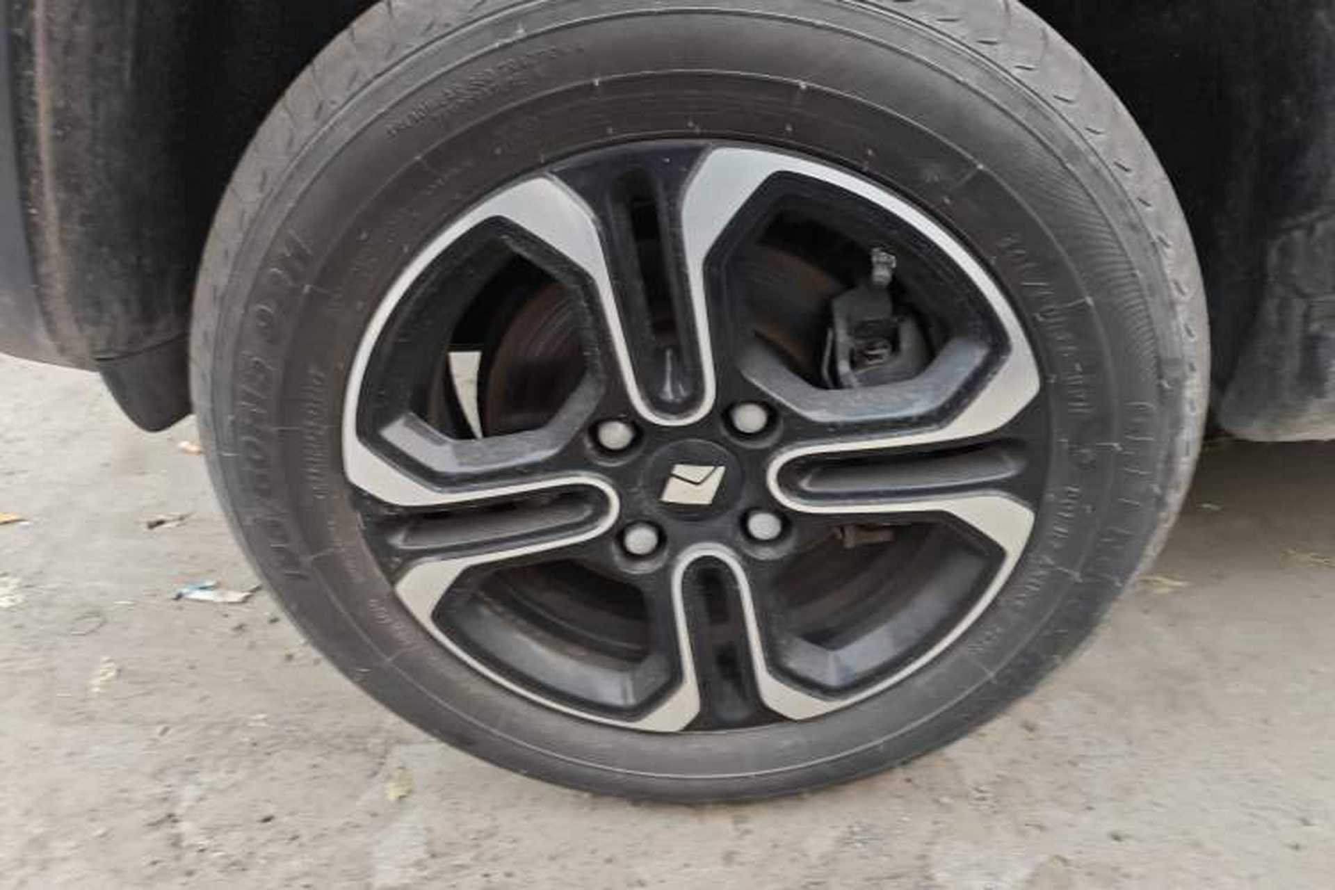 Used Baojun Spark 2023 Flagship Edition Left Front Wheel Hub