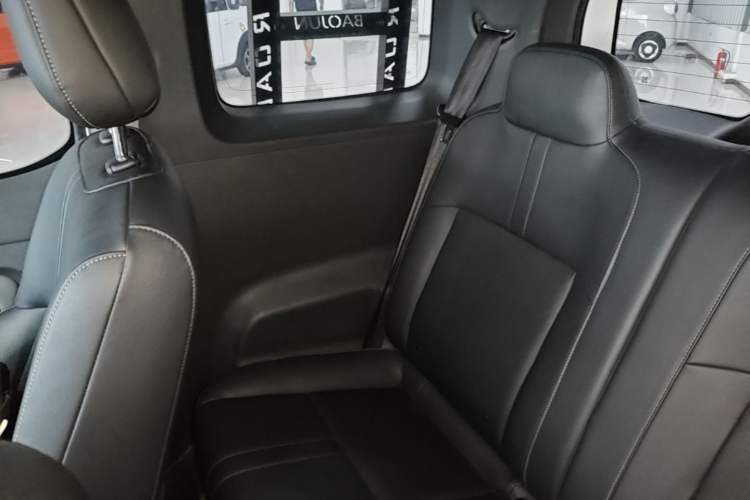 Used Baojun Spark 2023 Intelligent Premium Edition Left Rear Seat