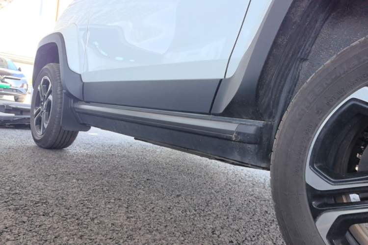 Used Baojun Spark 2023 Flagship Edition Left Side Sill