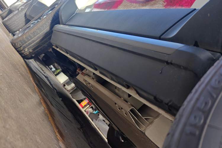 Used Baojun Spark 2023 Flagship Edition Left Side Sill