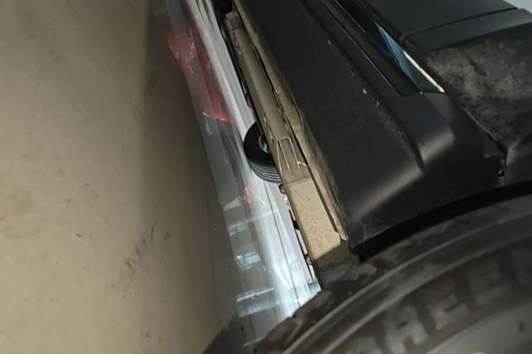 Used Baojun Spark 2023 Flagship Edition Left Side Sill