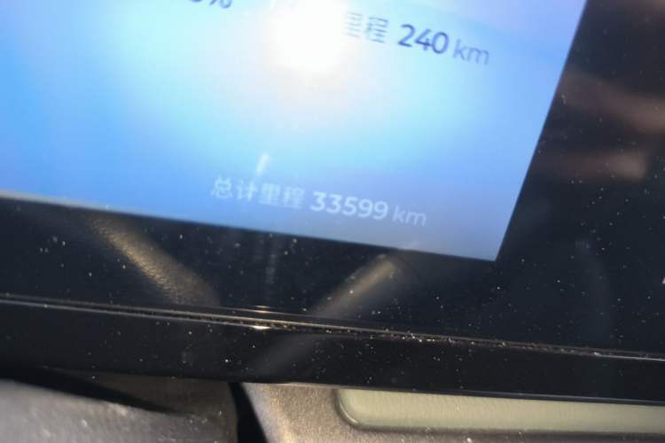 Used Baojun Spark 2023 Intelligent Premium Edition Odometer Close Up