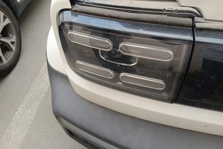Used Baojun Spark 2023 Flagship Edition Right Front Headlight