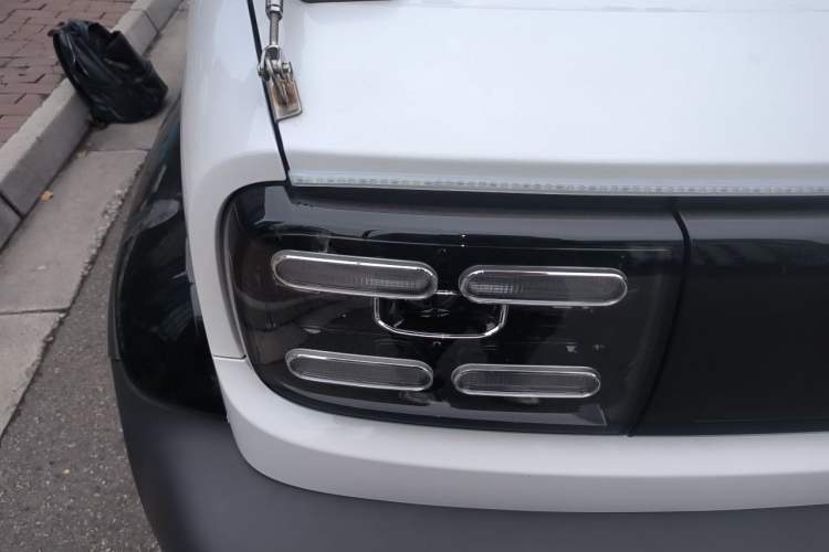 Used Baojun Spark 2023 Intelligent Premium Edition Right Front Headlight