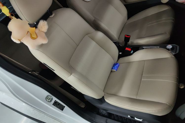 Used Baojun Spark 2023 Intelligent Premium Edition Right Front Seat