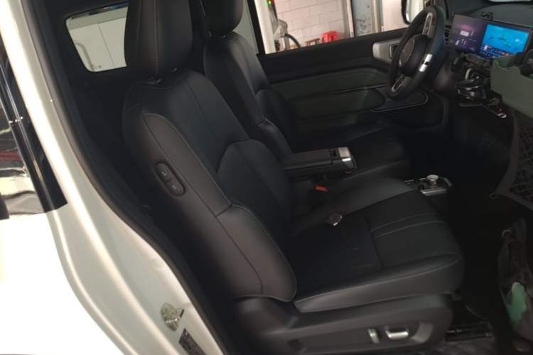 Used Baojun Spark 2023 Intelligent Premium Edition Right Front Seat