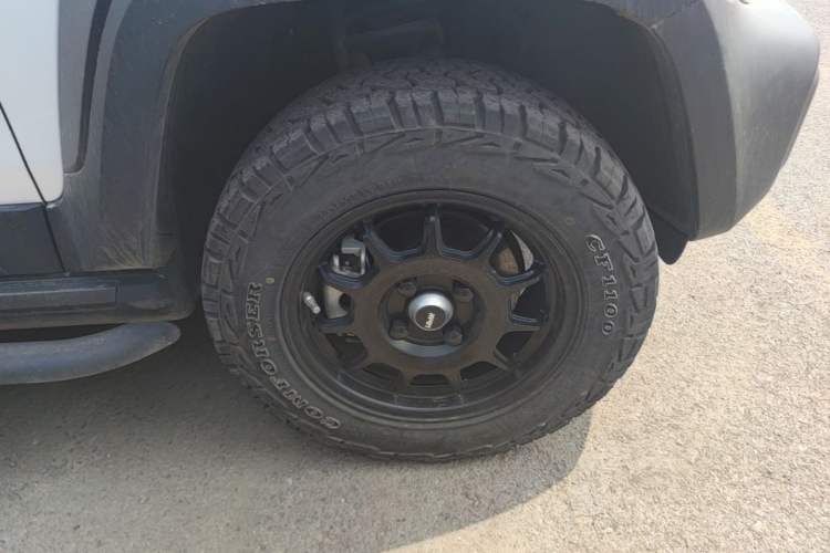 Used Baojun Spark 2023 Flagship Edition Right Front Wheel Hub
