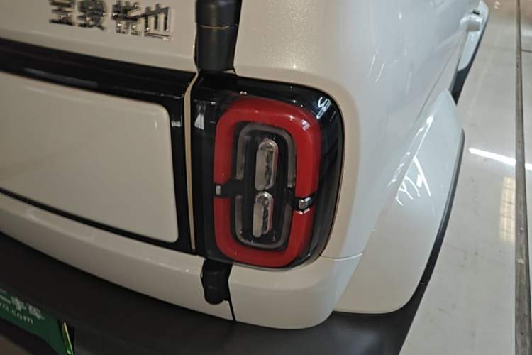 Used Baojun Spark 2023 Flagship Edition Right Rear Taillight
