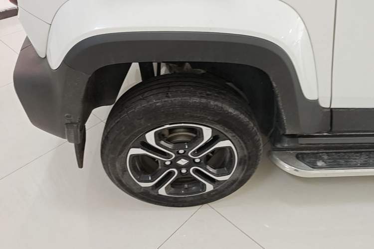 Used Baojun Spark 2023 Intelligent Premium Edition Right Rear Wheel Hub