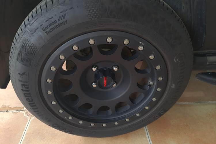 Used Baojun Spark 2023 Intelligent Premium Edition Right Rear Wheel Hub