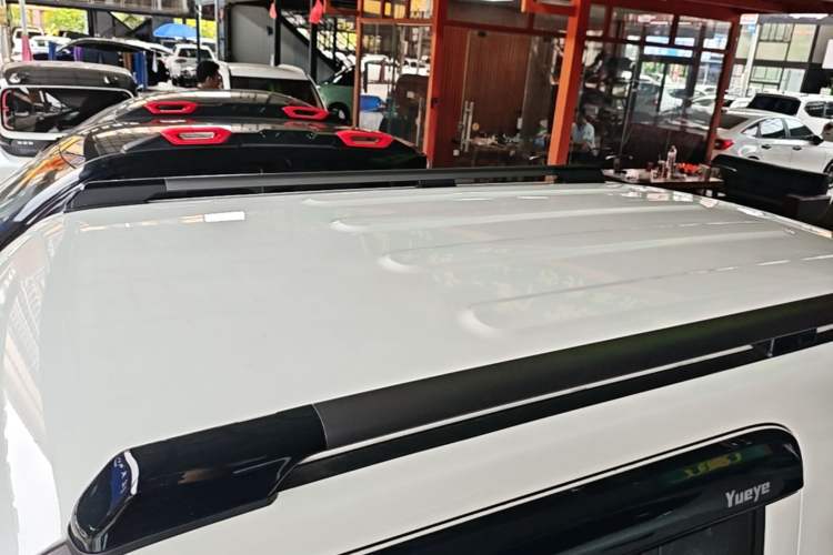 Used Baojun Spark 2023 Intelligent Premium Edition Roof