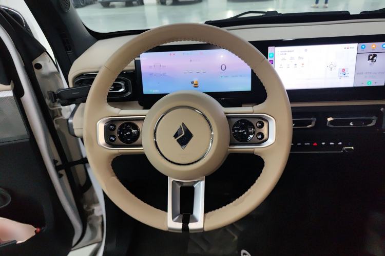 Used Baojun Spark 2023 Intelligent Premium Edition Steering Wheel