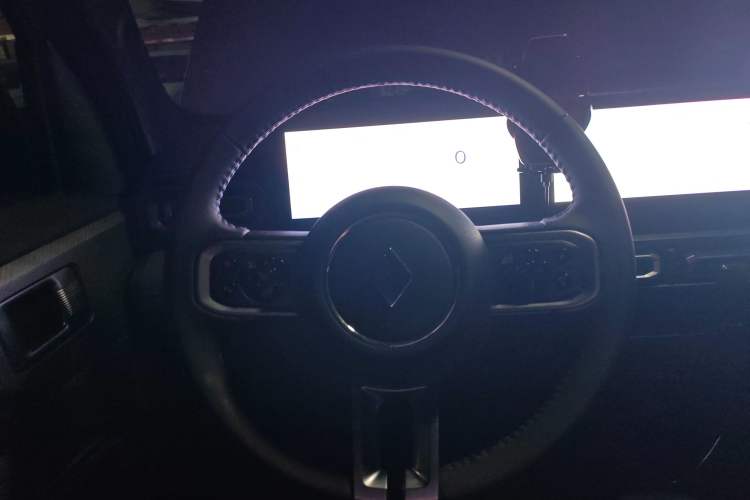 Used Baojun Spark 2023 Intelligent Premium Edition Steering Wheel