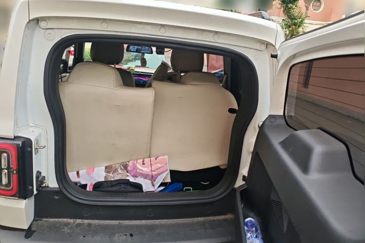 Used Baojun Spark 2023 Flagship Edition Trunk