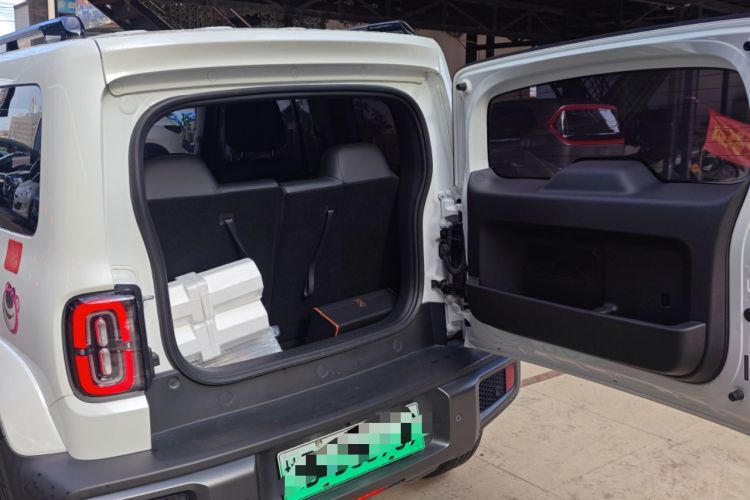 Used Baojun Spark 2023 Flagship Edition Trunk