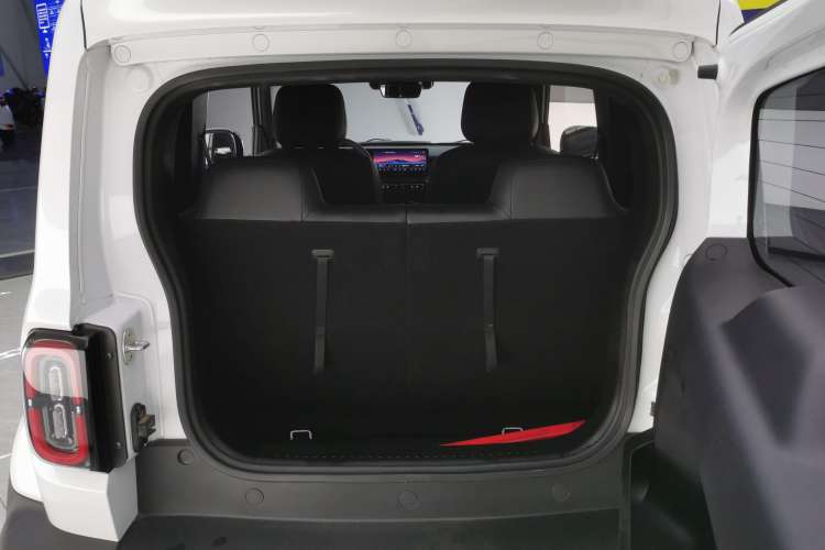 Used Baojun Spark 2023 Intelligent Premium Edition Trunk