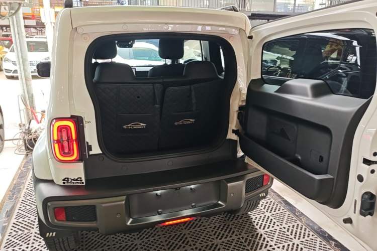 Used Baojun Spark 2023 Intelligent Premium Edition Trunk