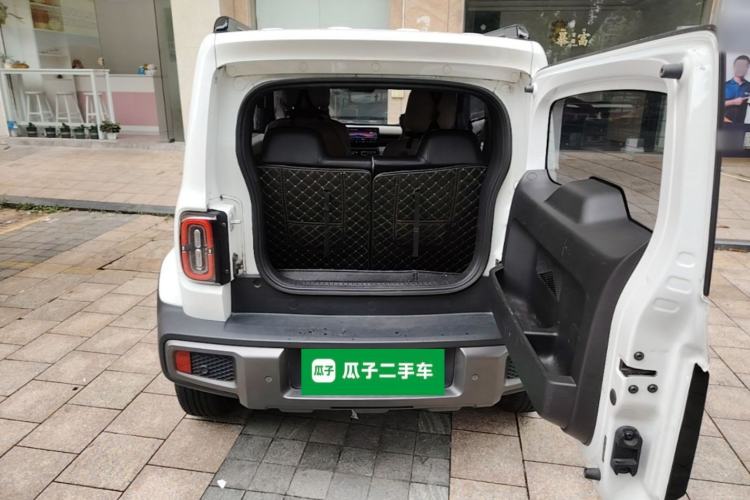 Used Baojun Spark 2023 Flagship Edition Trunk